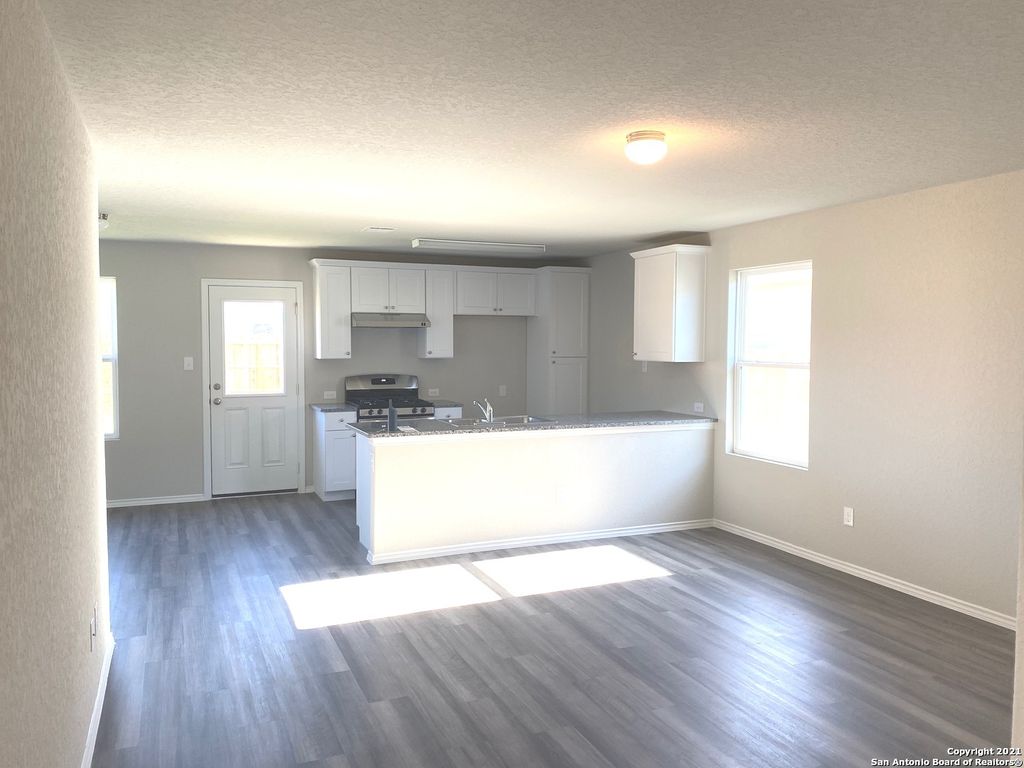 Photo of 510 Moonvine Way, New Braunfels, TX 78130 (MLS # 1938457)