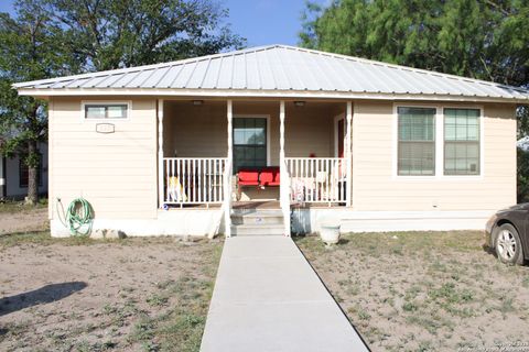 A home in Uvalde