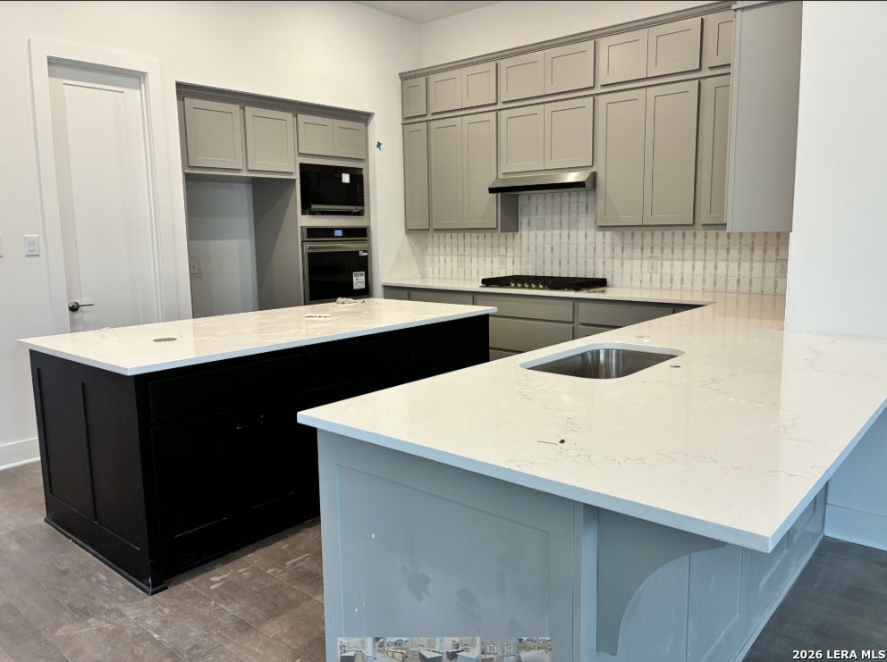 Photo of 231 Boulder Creek, Boerne, TX 78006 (MLS # 1963443)