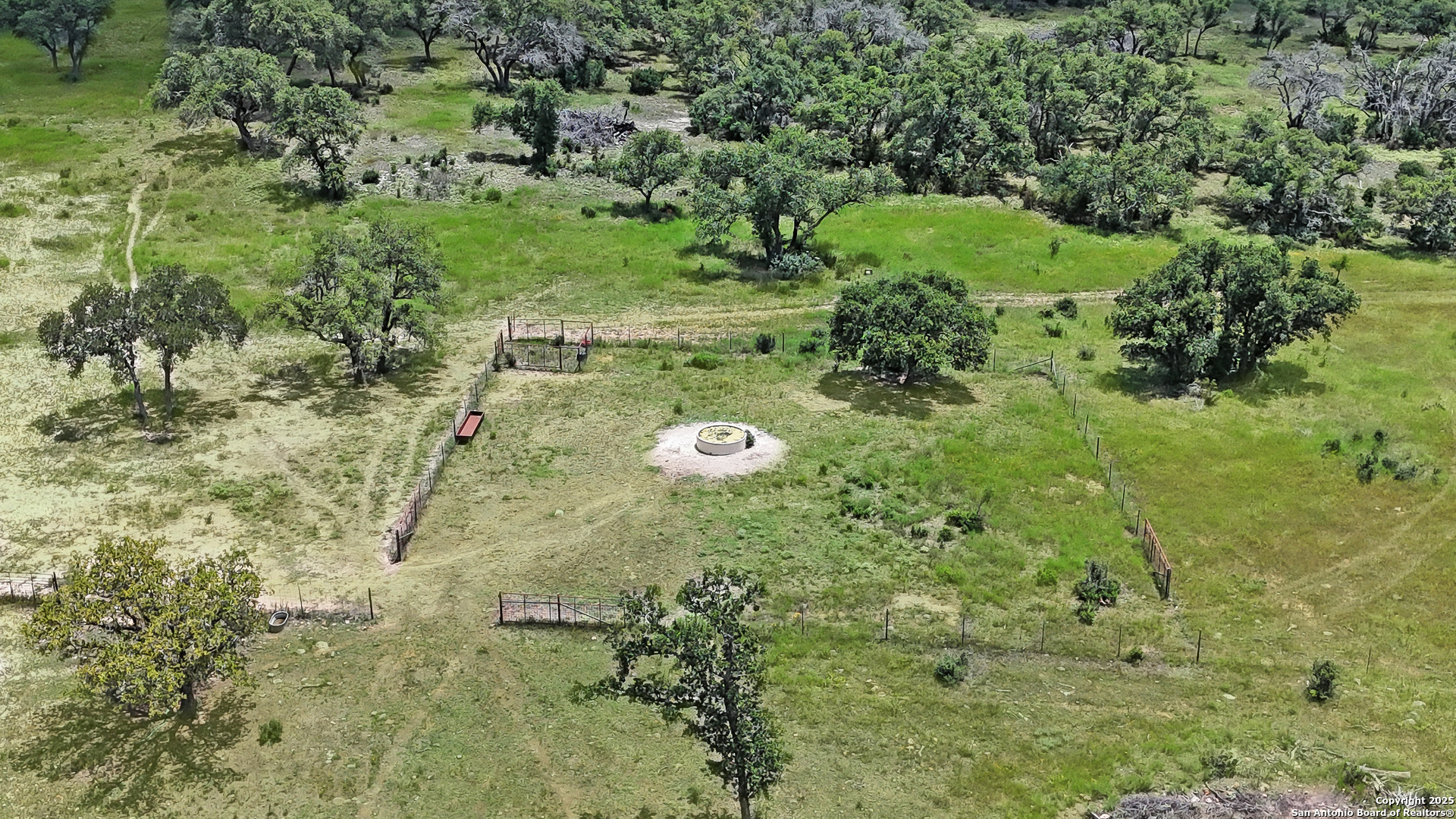 2000-2018 Ranch Rd 2721