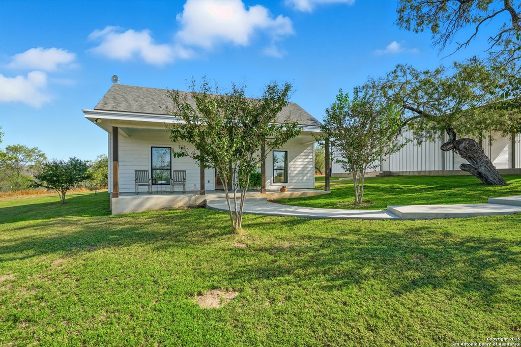 Photo of 1459 County Road 120, Floresville, TX 78114 (MLS # 1918276)