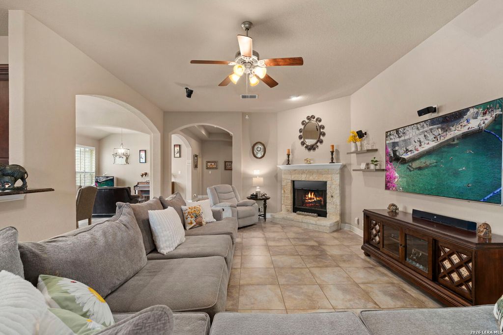 Photo of 10612 Foxen Way, Helotes, TX 78023 (MLS # 2001024)
