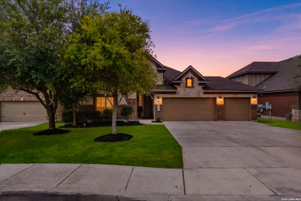 Photo of 10612 Foxen Way, Helotes, TX 78023 (MLS # 2001024)