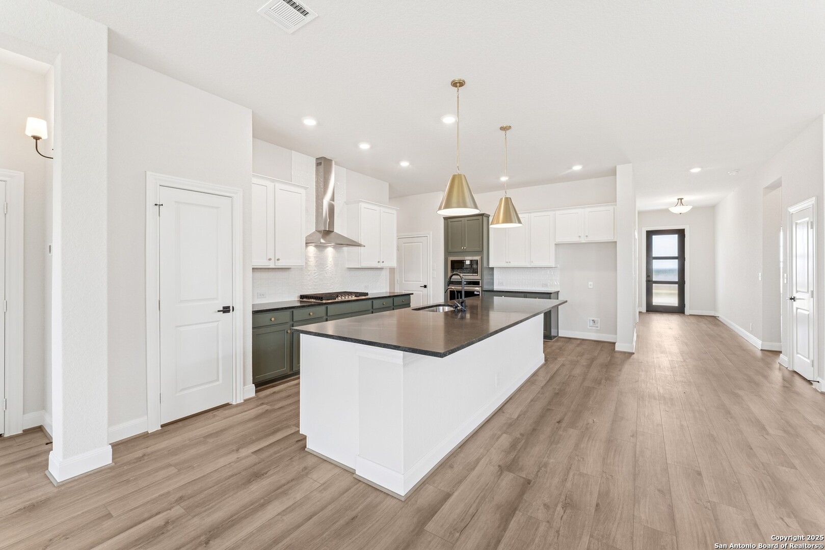 1315 Webb Creek