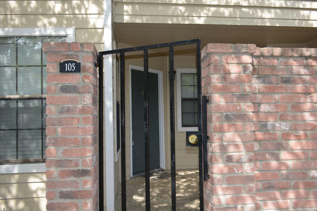 Photo of 11610 Vance Jackson 105 #105, San Antonio, TX 78230 (MLS # 1955961)