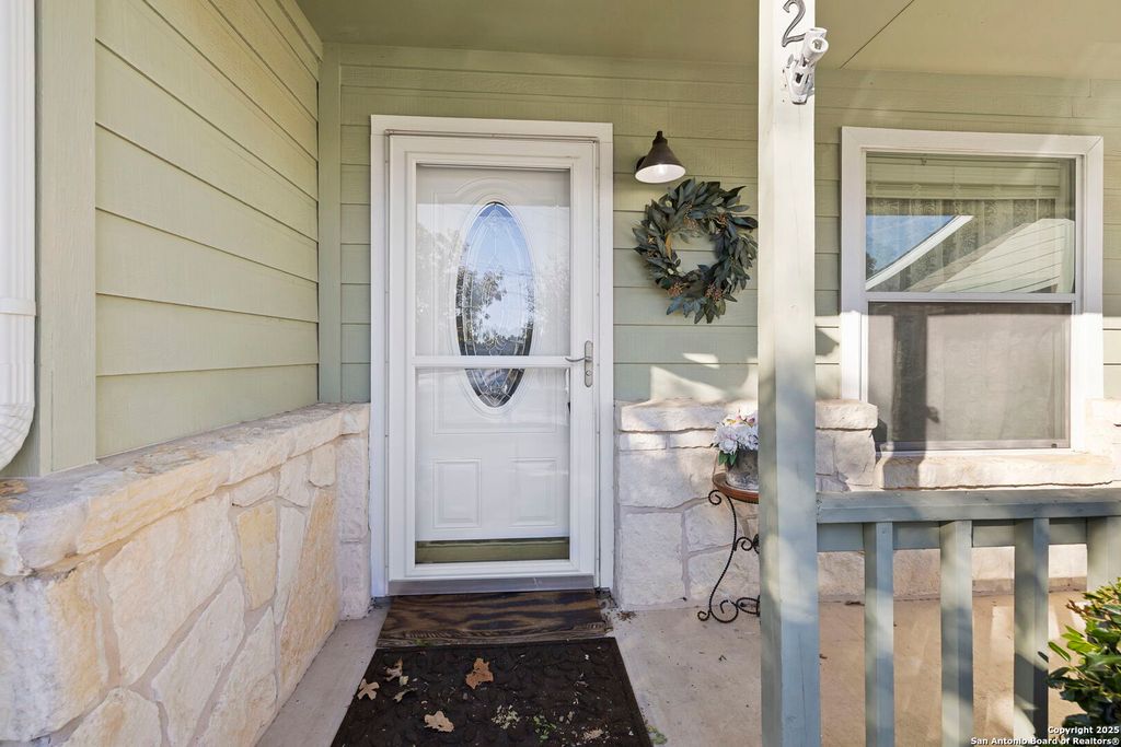 Photo of 121 S Plant Ave APT 102 #APT 102, Boerne, TX 78006 (MLS # 1922743)