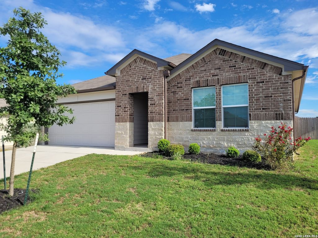 Photo of 800 Nodding Nixie, Seguin, TX 78155 (MLS # 1957485)