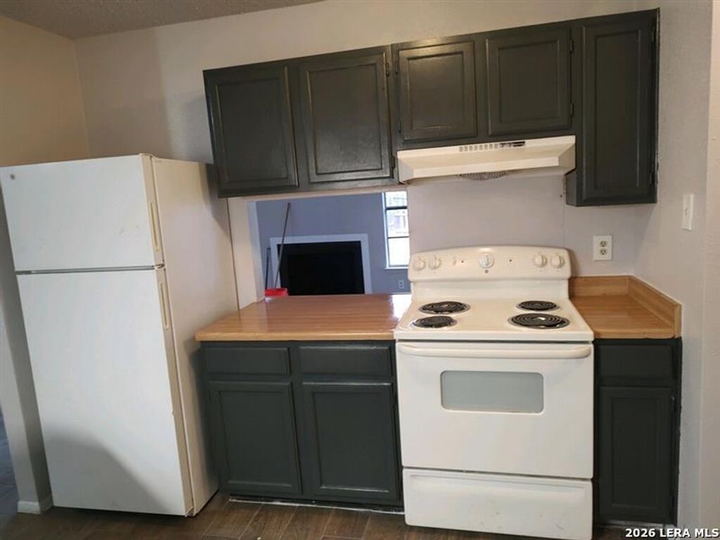 Photo of 9619 Bratton, San Antonio, TX 78245 (MLS # 1938981)