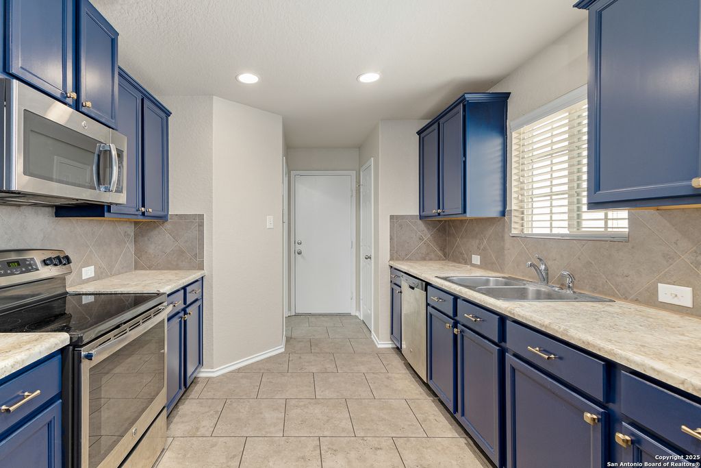 Photo of 2122 York, San Antonio, TX 78245 (MLS # 1914355)