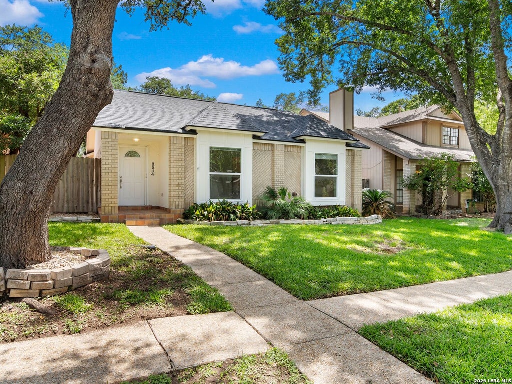 Photo of 5934 Woodridge Cove, San Antonio, TX 78249 (MLS # 1992807)