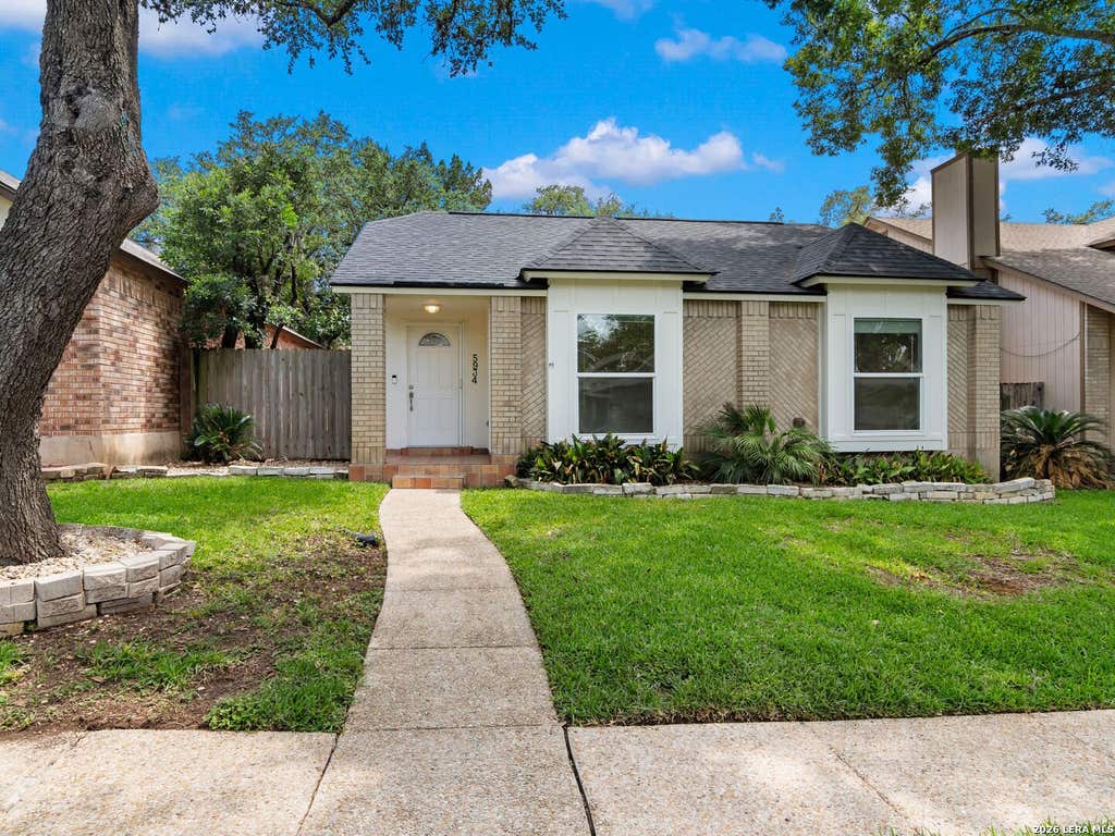 Photo of 5934 Woodridge Cove, San Antonio, TX 78249 (MLS # 1992807)