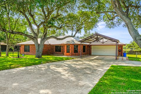 4743 Fm 775 La Vernia TX 78121