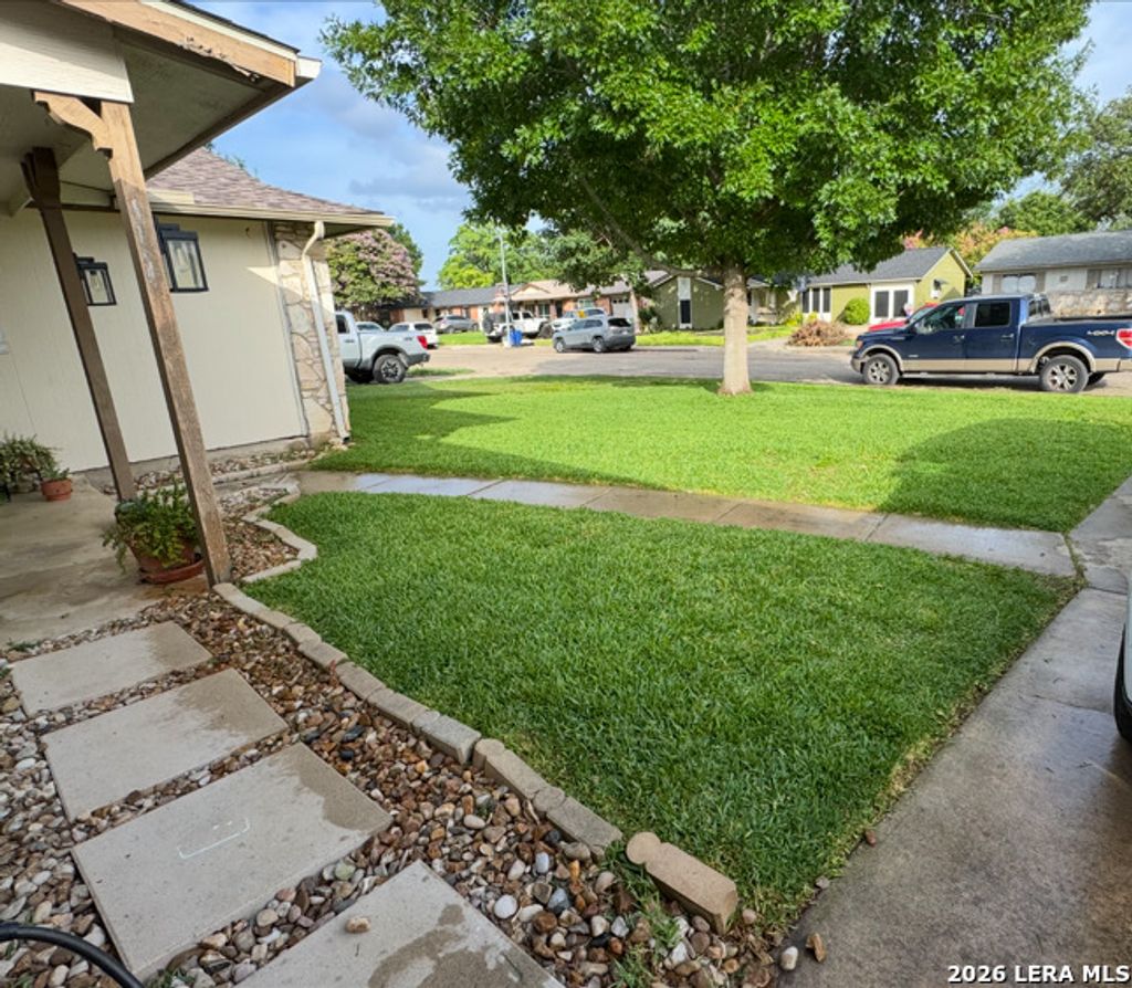 Photo of 1033 Gettysburg, Schertz, TX 78154 (MLS # 1937373)