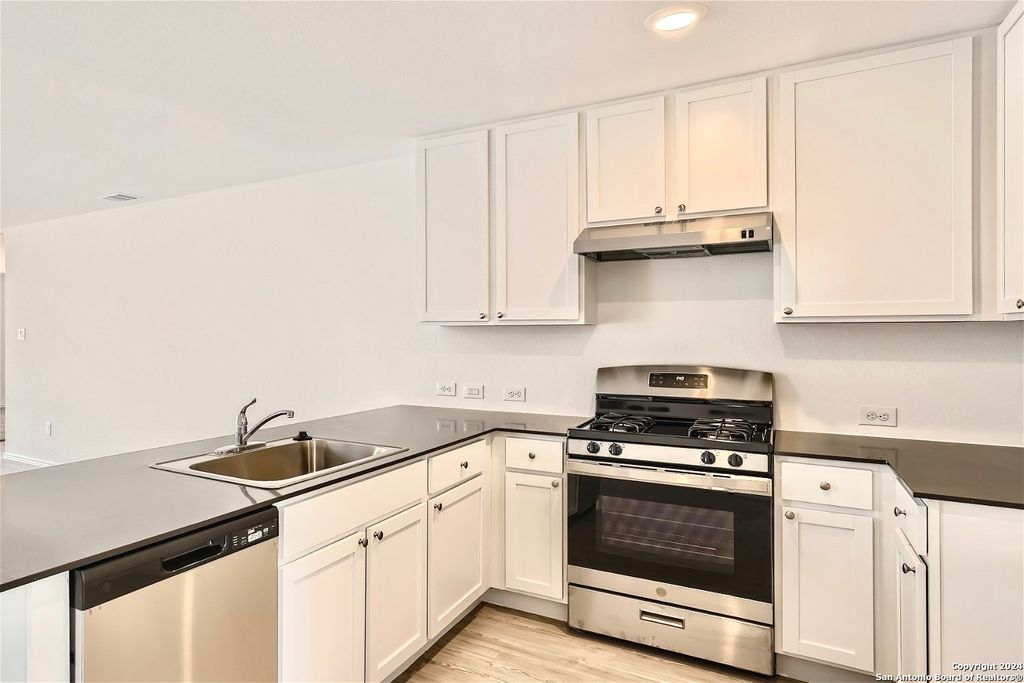 Photo of 9827 carome mill, San Antonio, TX 78254 (MLS # 1930481)