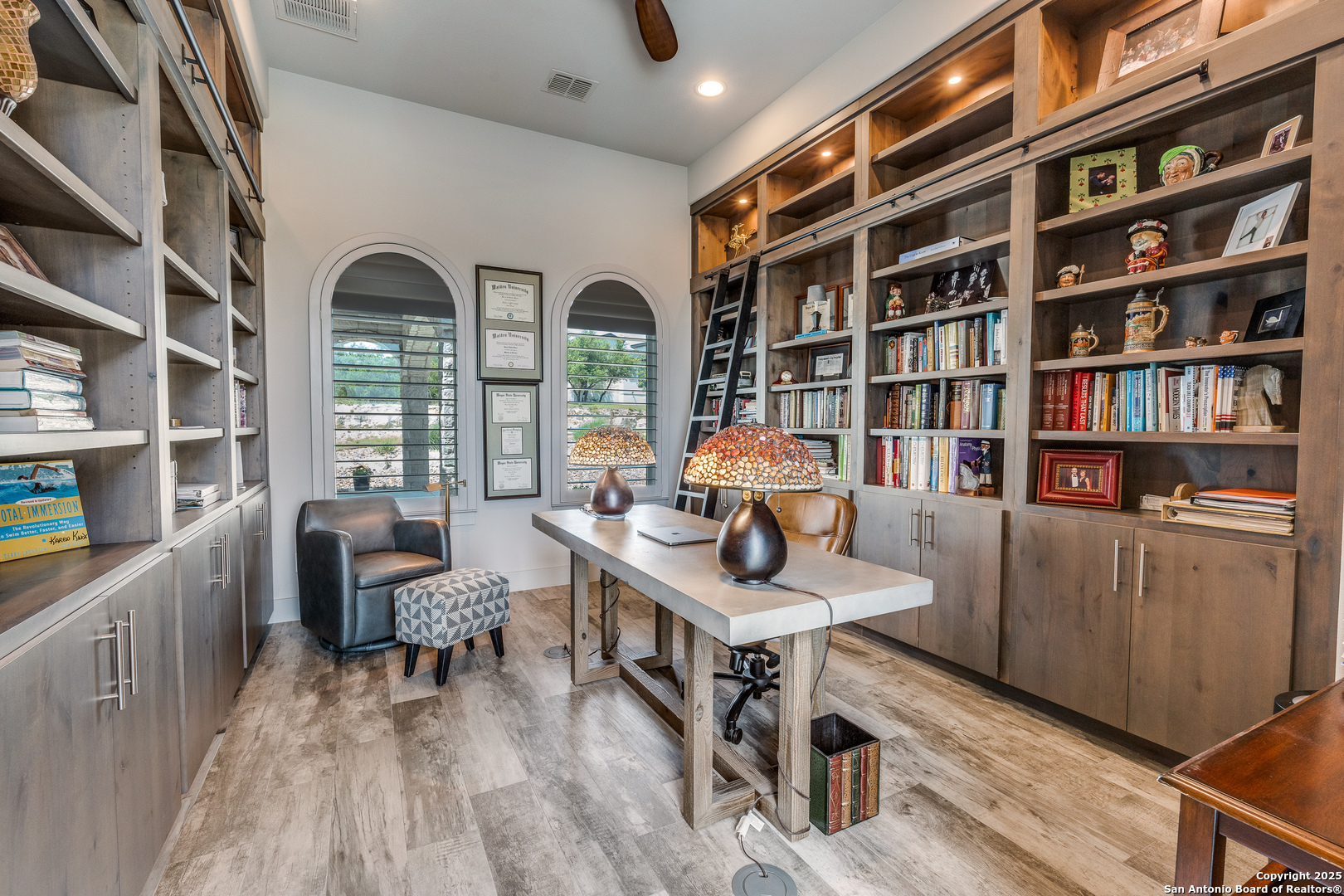 10423 Kendall Canyon