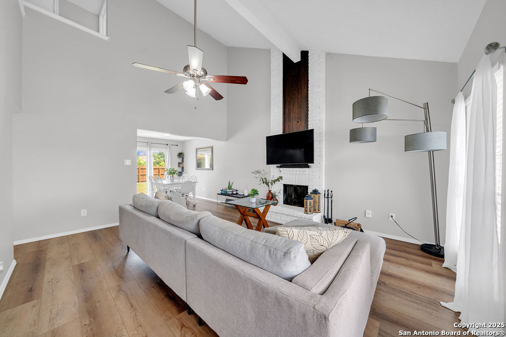 808 Fern Meadow