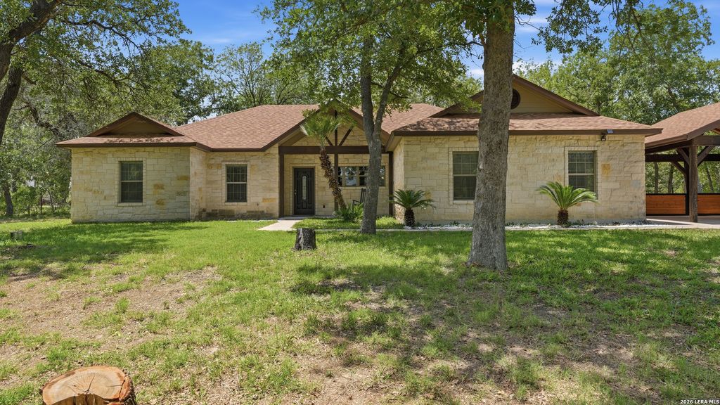 Photo of 105 Wild Stallion, La Vernia, TX 78121 (MLS # 1967934)