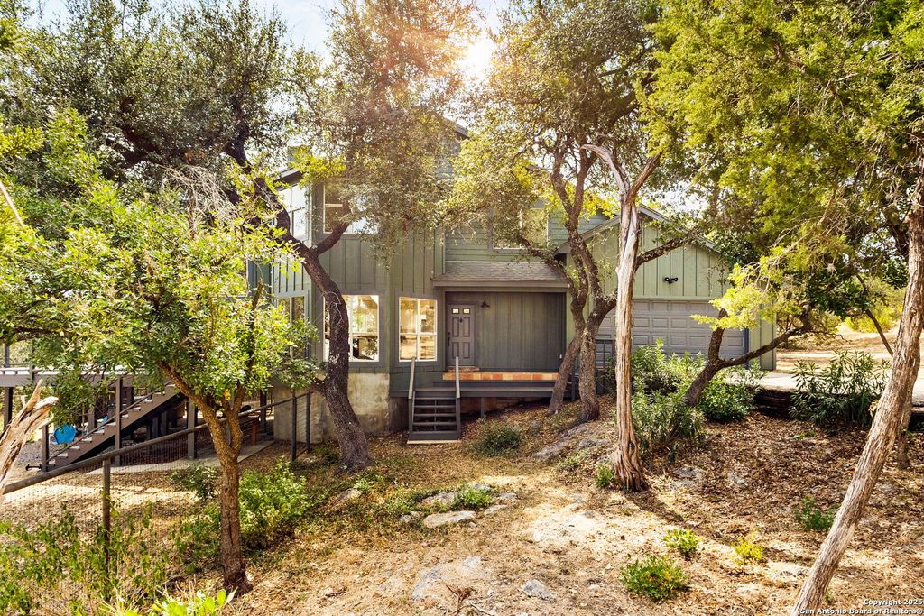 Photo of 1815 Lakeside, Canyon Lake, TX 78133 (MLS # 1918318)