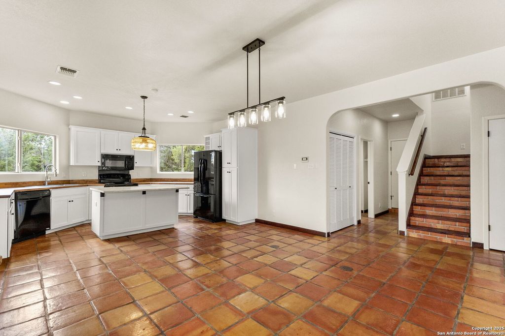 Photo of 1815 Lakeside, Canyon Lake, TX 78133 (MLS # 1918318)