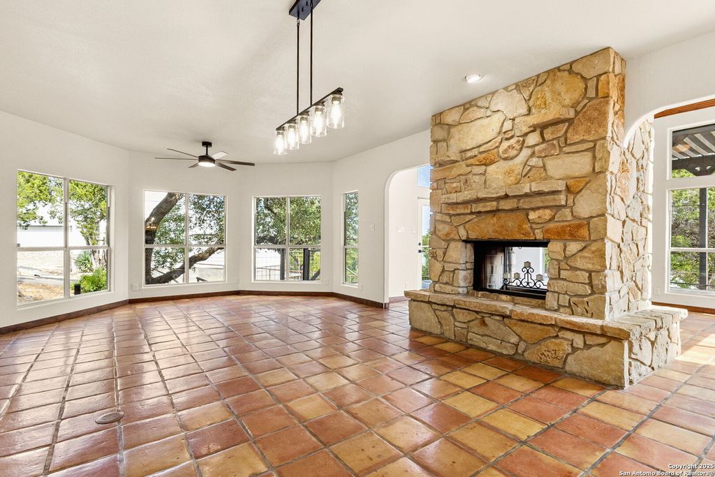 Photo of 1815 Lakeside, Canyon Lake, TX 78133 (MLS # 1918318)