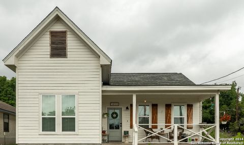 A home in Canyon Lake