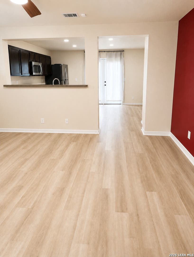 Photo of 16122 Ambush Grv, San Antonio, TX 78247 (MLS # 2003857)