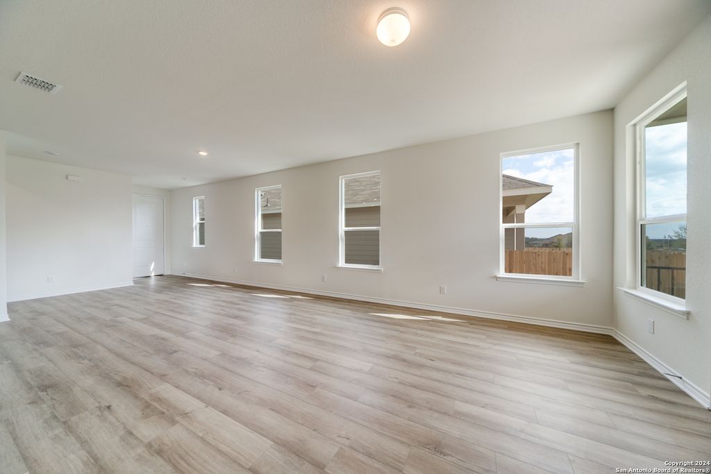 Photo of 214 W Flowing River, Boerne, TX 78006 (MLS # 1944421)