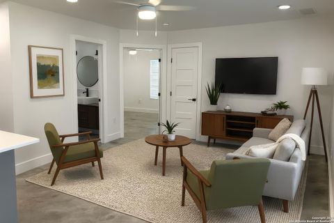 423 W Woodlawn Ave. 5 San Antonio TX 78212