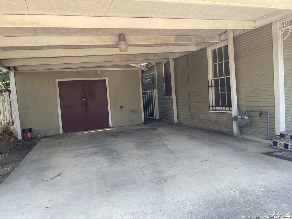 Photo of 710 Labor, San Antonio, TX 78210 (MLS # 1912699)