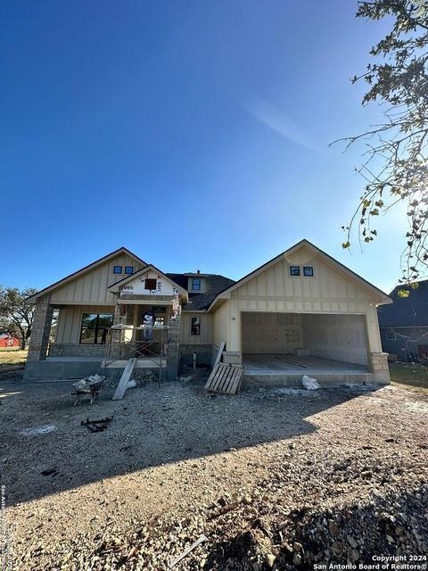 A home in Bandera