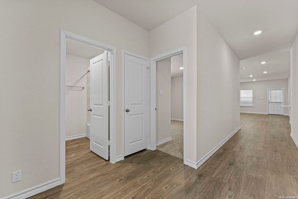 Photo of 21018 Gravel Keep, San Antonio, TX 78266 (MLS # 1950270)