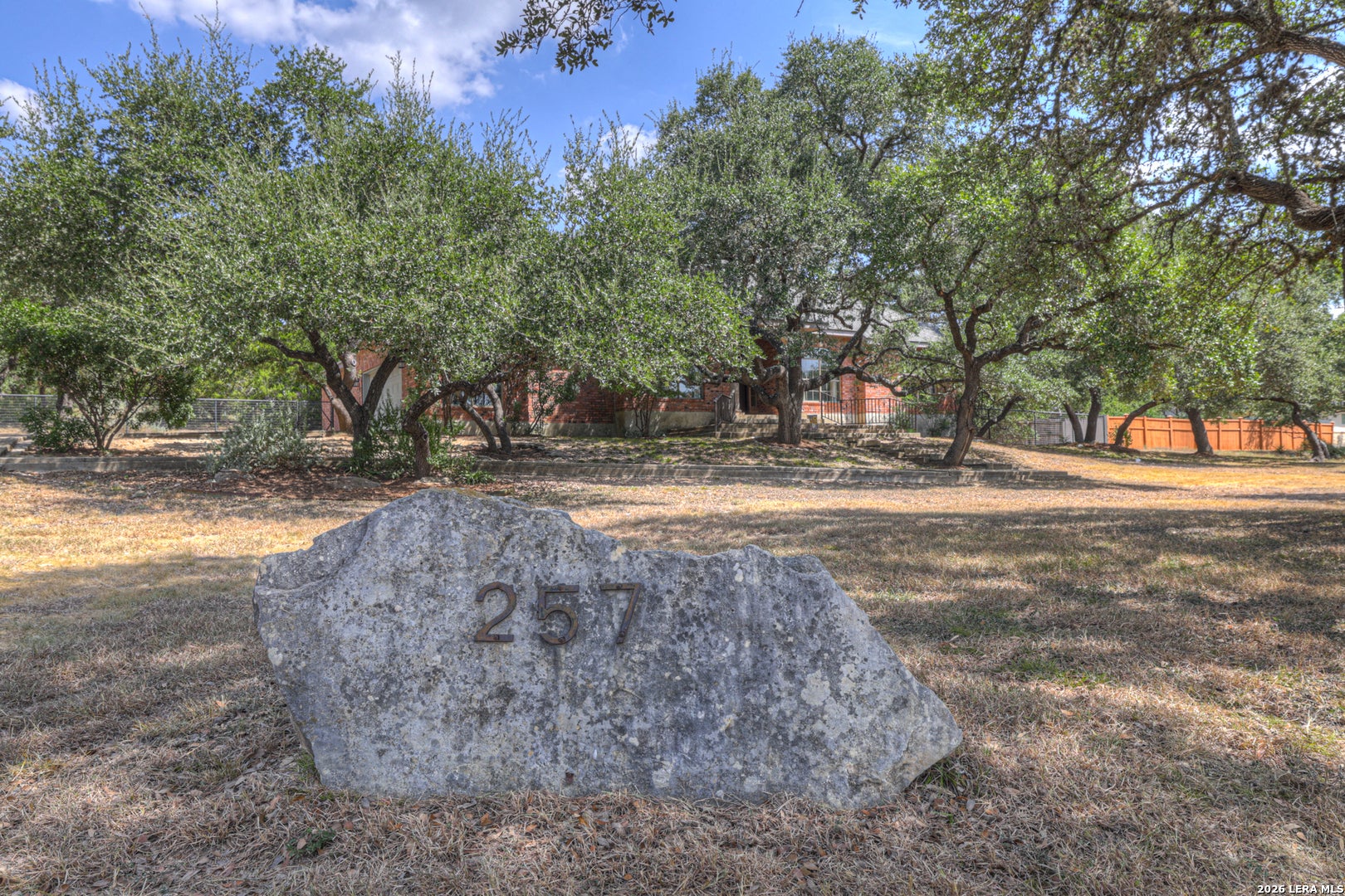 257 Berry Oaks Dr