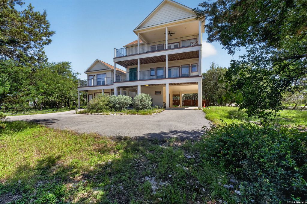Photo of 1729 SORREL CREEK DR, Canyon Lake, TX 78133 (MLS # 1968576)