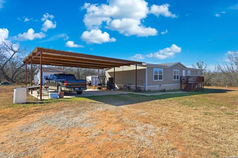 21135 Morin #3 Von Ormy TX 78073