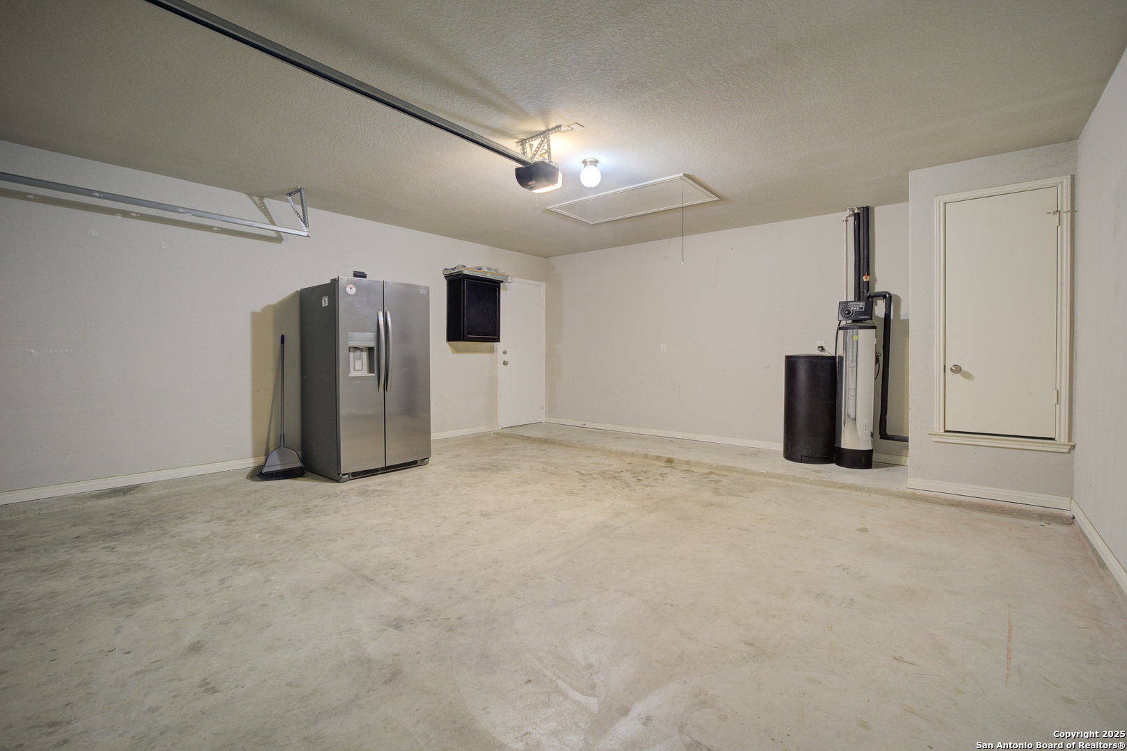 New Braunfels, Texas 78130, United States, 4 Bedrooms Bedrooms, ,2 BathroomsBathrooms,Residential,Active,16842