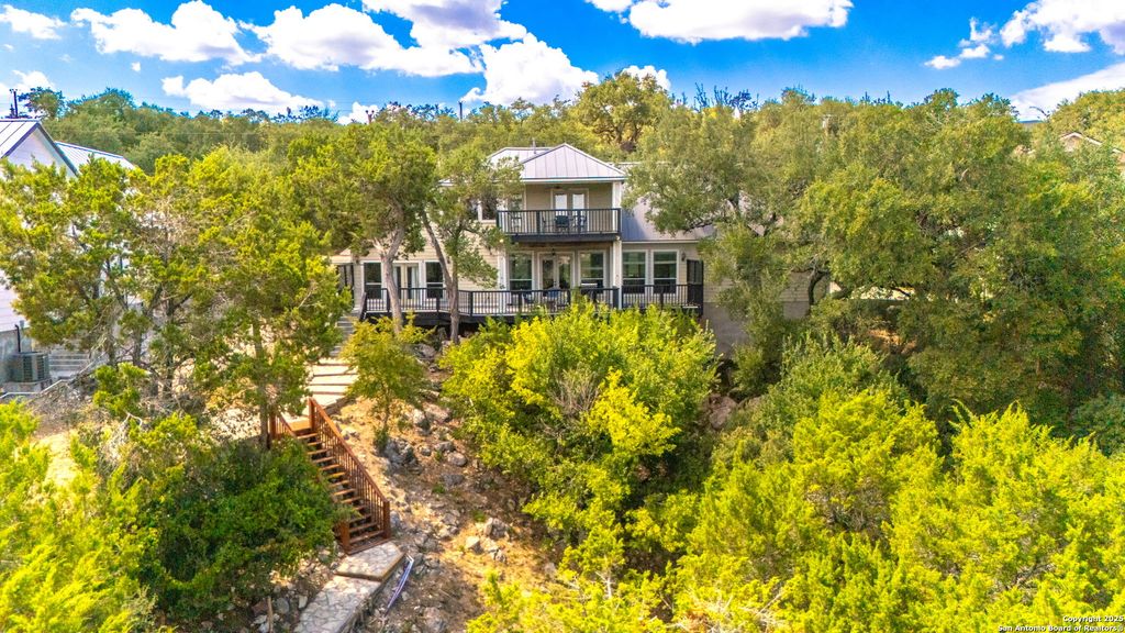 Photo of 1761 Lakeside W, Canyon Lake, TX 78133 (MLS # 1926527)
