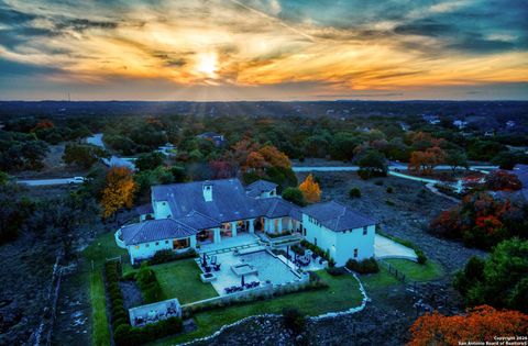 Photo of 101 River Crossing, Boerne, TX 78006 (MLS # 1932871)