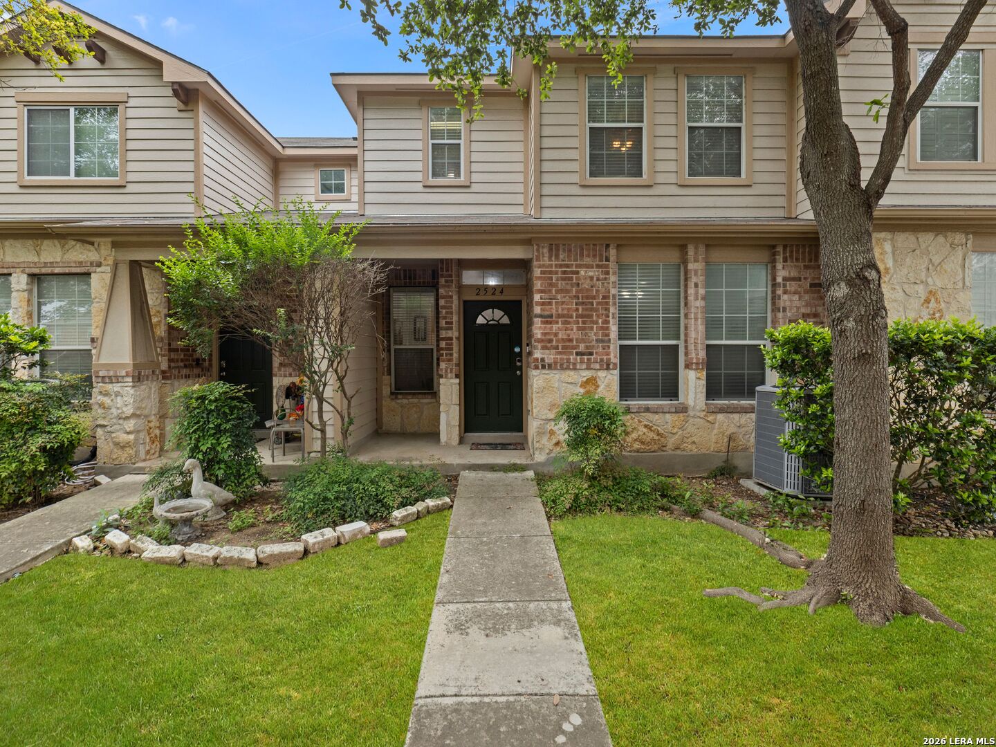 2524 Grayson Cir