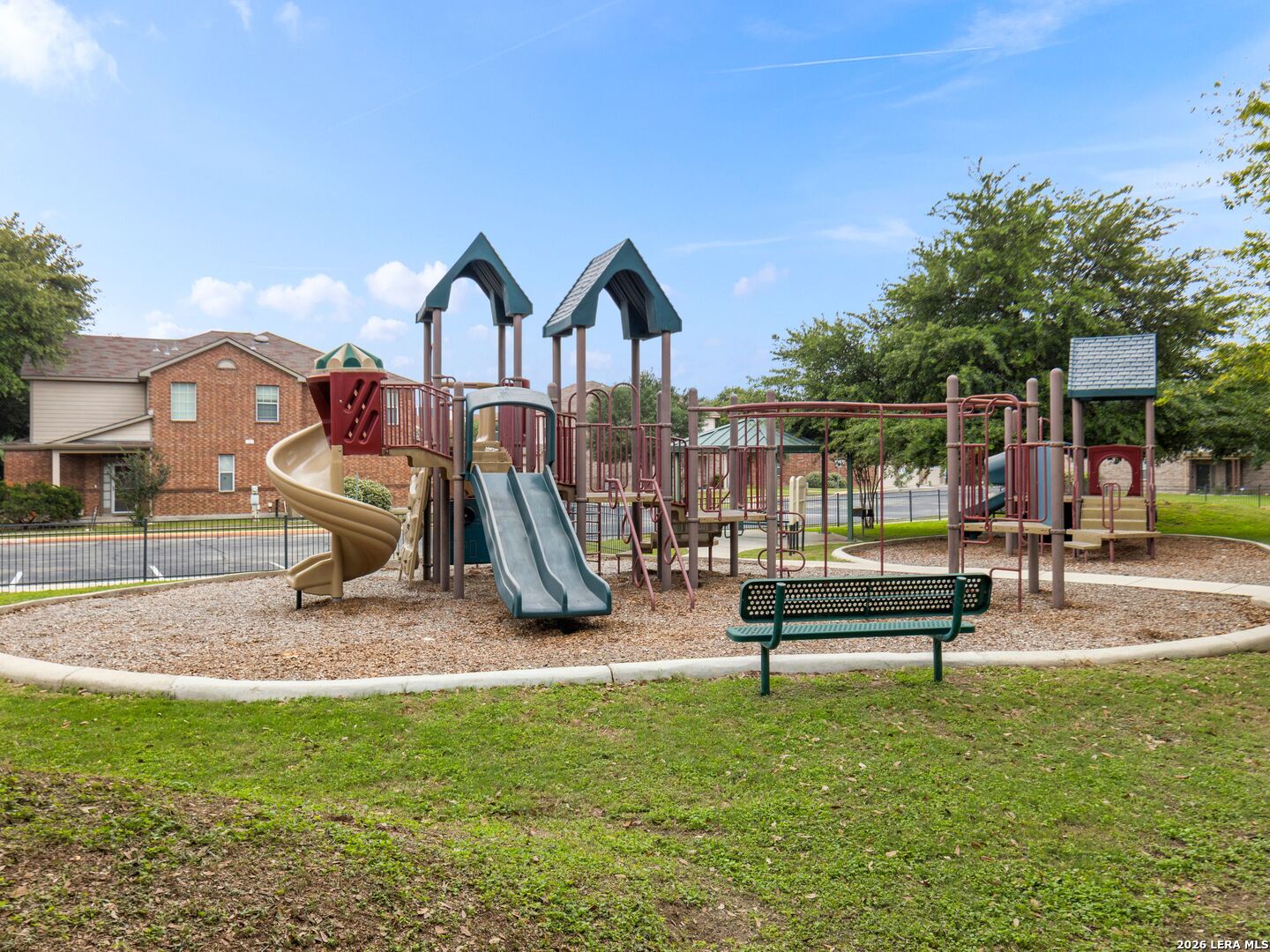 2524 Grayson Cir