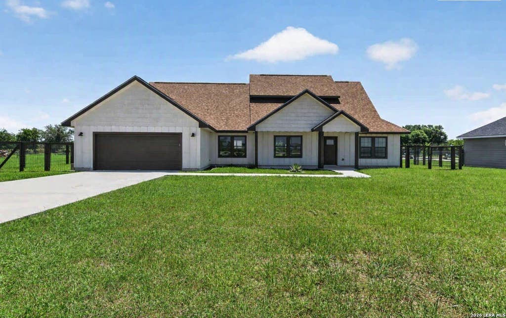 Photo of 659 Thormeyer Rd, Seguin, TX 78155 (MLS # 2003033)
