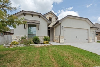 380 Valiant Valley Cibolo TX 78108