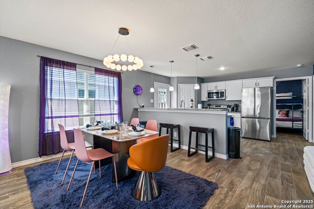 Photo of 531 Blaine, San Antonio, TX 78202 (MLS # 1924024)