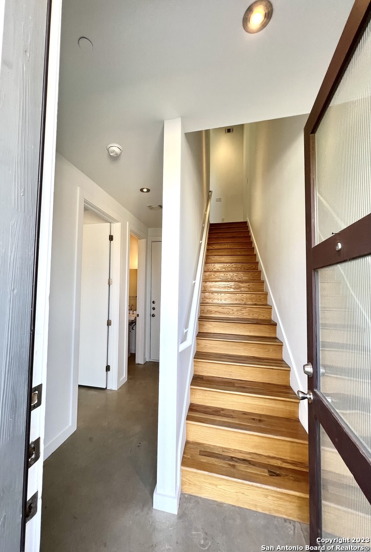 110 Newell Ave