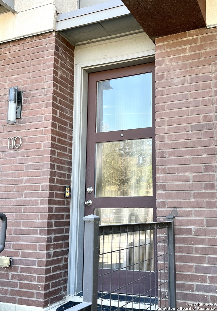 110 Newell Ave
