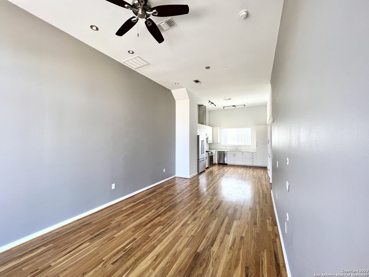 110 Newell Ave