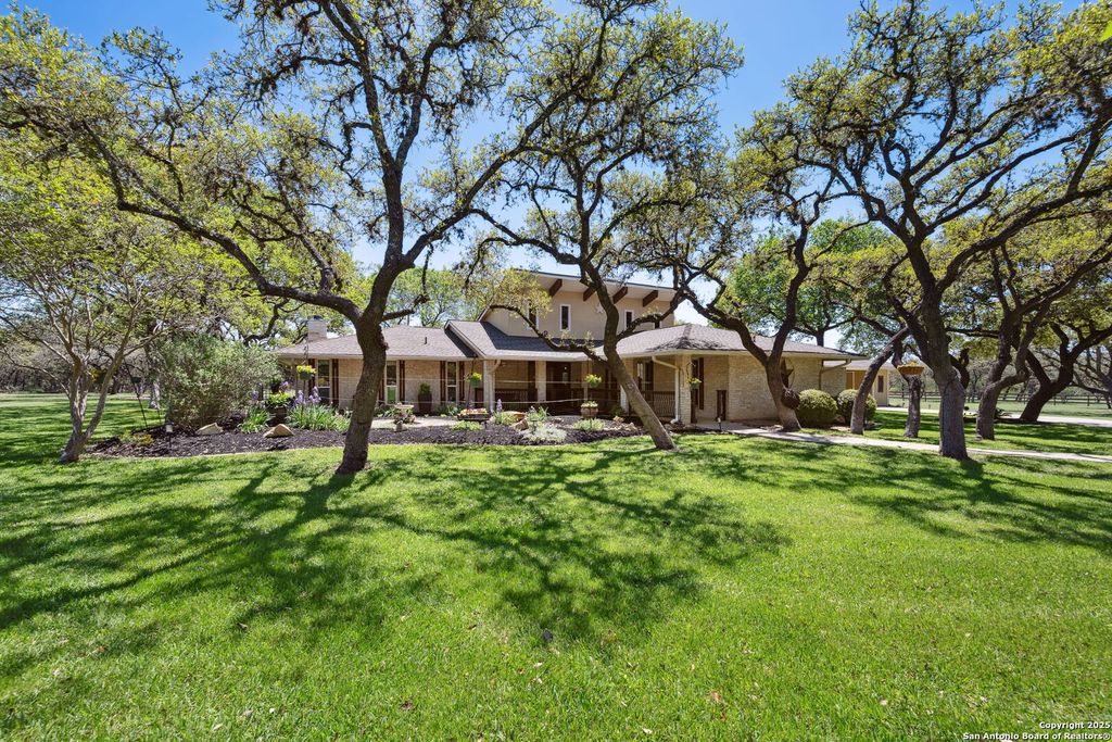 Photo of 8110 park lane, Garden Ridge, TX 78266 (MLS # 1945659)