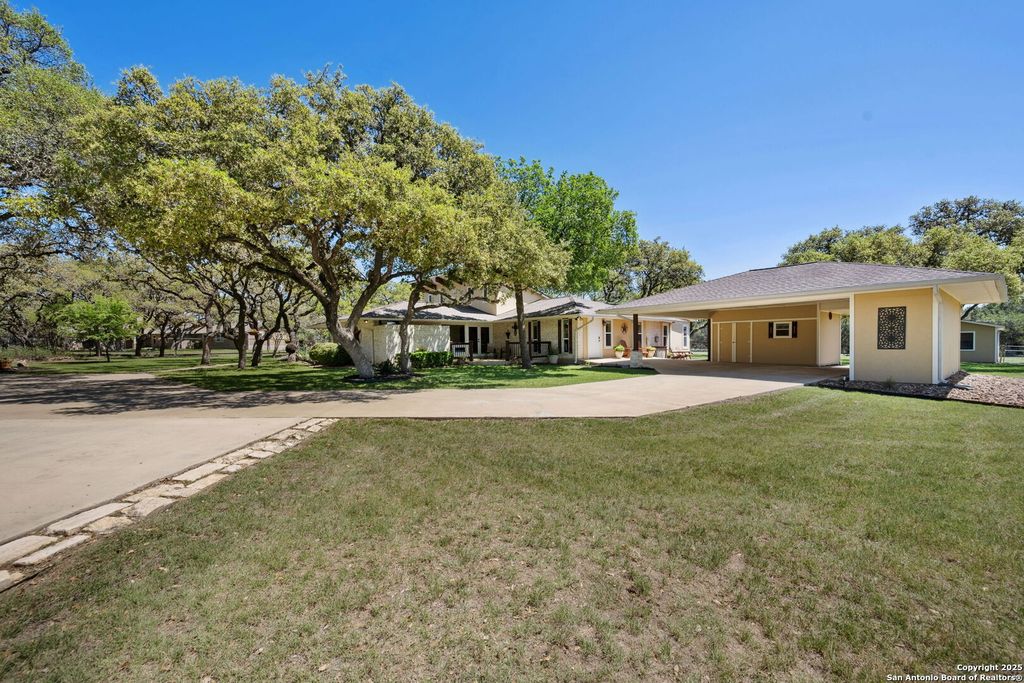 Photo of 8110 park lane, Garden Ridge, TX 78266 (MLS # 1945659)