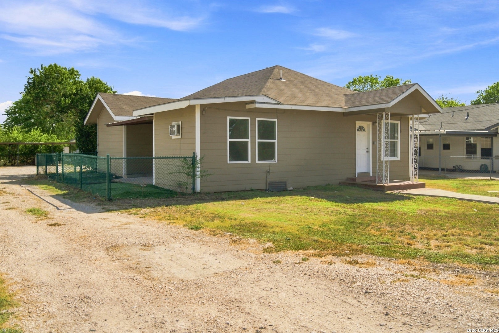628 MONTICELLO CT