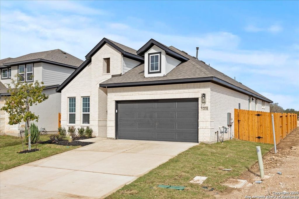 Photo of 2134 Shepards Street, Seguin, TX 78155 (MLS # 1891776)