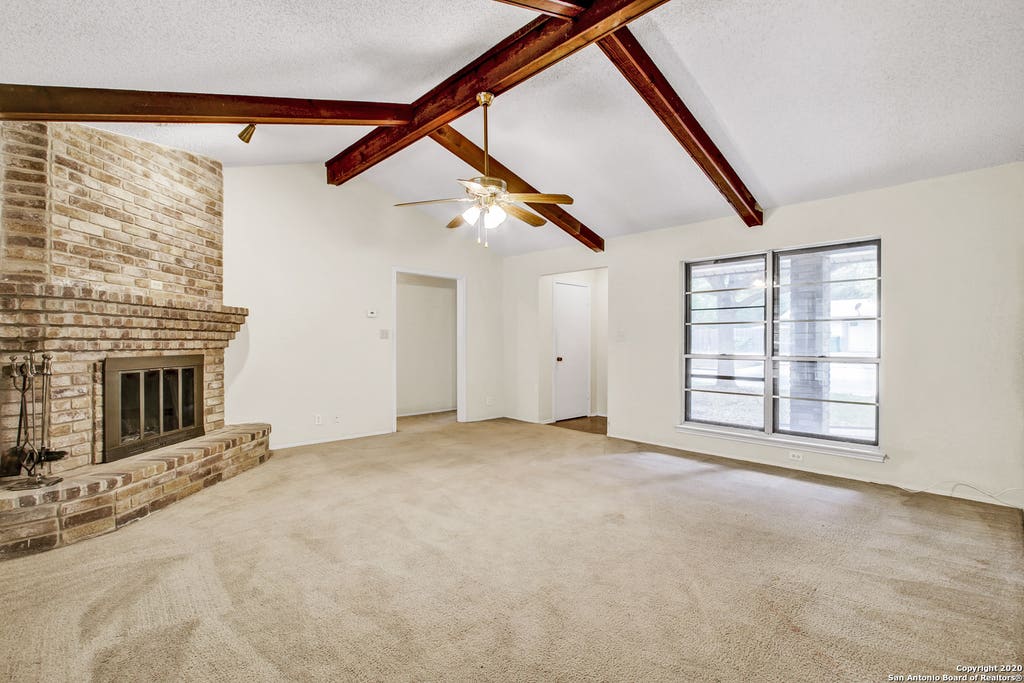 Photo of 302 GATEWAY ST, Converse, TX 78109 (MLS # 2005798)